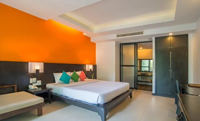 غرفة سوبيريور بسرير مزدوج، Sand Sea Resort Railay Beach 2/3