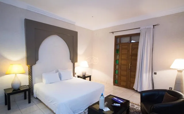 غرفة قياسية بسرير كوين، La Maison Des Oliviers Hotel 4/4