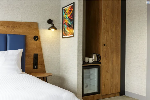 Deluxe, Double Bed, Balcony, Ramada Encore by Wyndham Istanbul Arnavutkoy 2/2