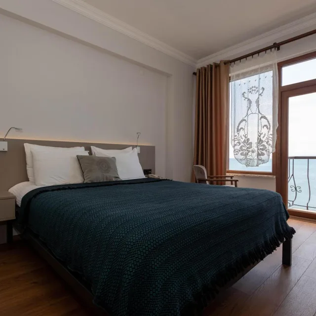 جناح، SINOP ANTIK OTEL 7/10