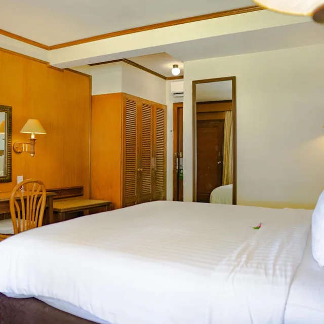 Deluxe, Double or Twin Bed, Sea View, Merumatta Senggigi Lombok 3/7