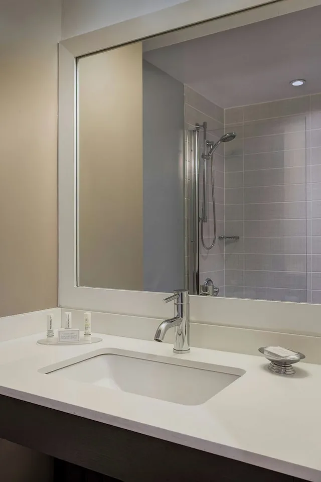 غرفة بسريرين مزدوجين، Courtyard New York Jfk Airport 4/7