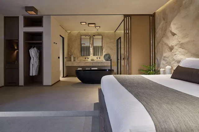 Grand, Suite, King Bed, Private Heated Pool, North Wing، North Santorini Luxury Spa Hotel 4/8