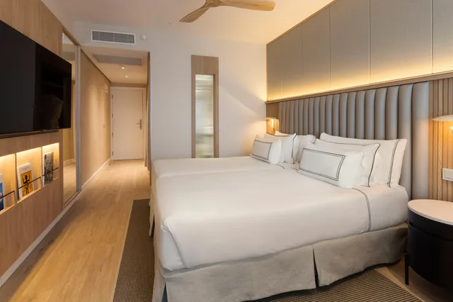Premium, Sea View, Balcony or Terrace، Melia Costa Del Sol 1/2