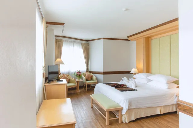 Vip, Suite, Double Bed، Thong Tarin Hotel 4/9