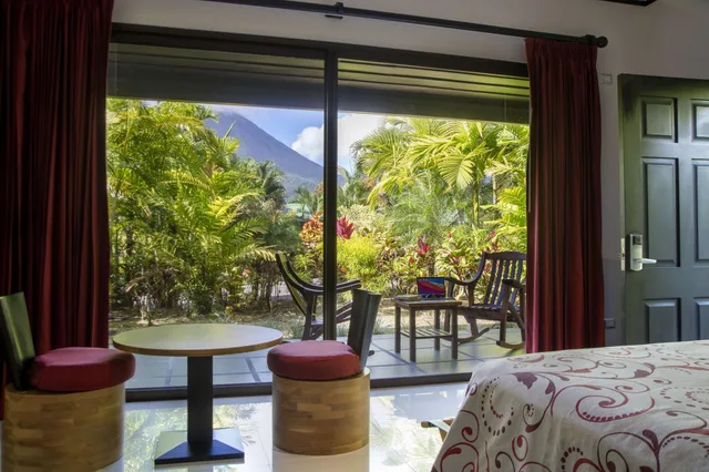 جناح بريميوم، Arenal Manoa And Hot Springs 5/10
