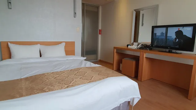 غرفة ديلوكس بسرير كوين، Gyungpo Beach Hotel 1/1