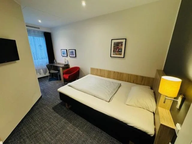 غرفة مفردة، Egon Hamburg City 3/8