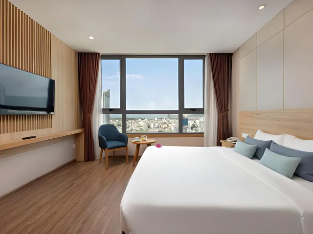 جناح بإطلالة على المدينة، G8 Luxury Hotel and Spa Da Nang 2/2