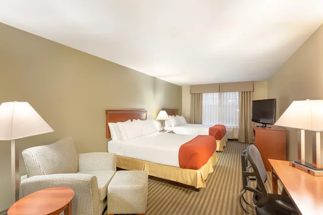 غرفة قياسية بسريرين كوين، Holiday Inn Express Walla Walla 6/7