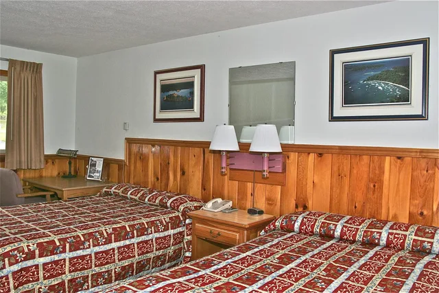 غرفة قياسية بسريرين مزدوجين، The Stonefence Resort 2/2