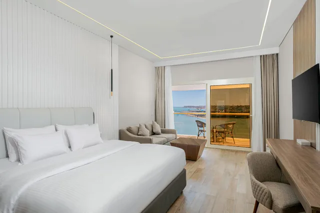 Premium, Beach Front، Bellagio Beach Resort & Spa 1/1