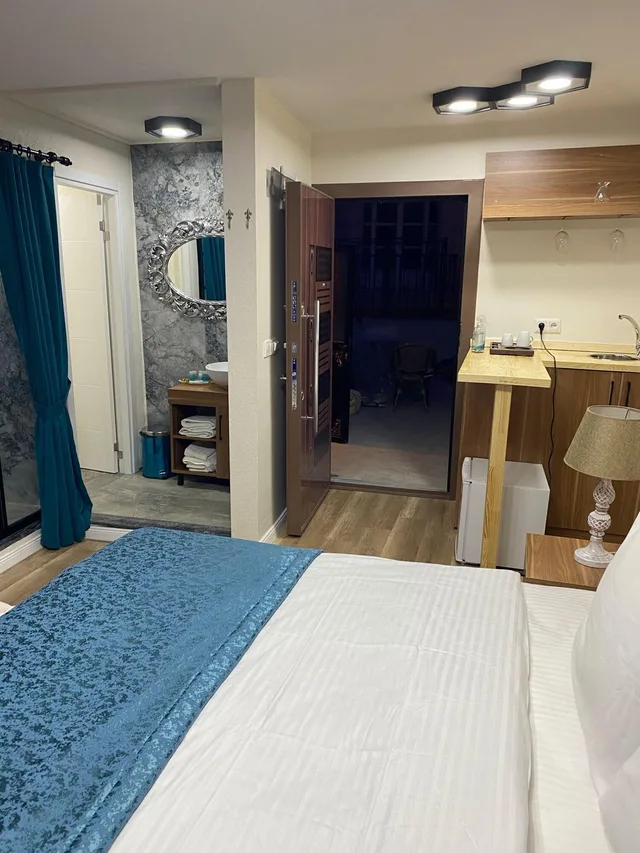 غرفة بإطلالة على البحر بشرفة بجاكوزي، Taksim Yazici Residence 1/5