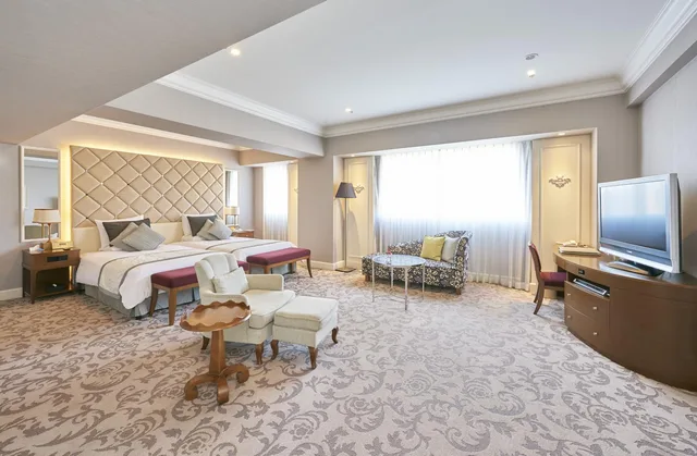 Senior, Suite, Twin Beds، Hotel Okura Tokyo Bay 1/4