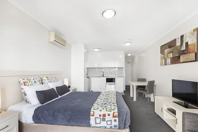 Studio, Apartment, King Bed, The Landmark Nelson Bay 5/9