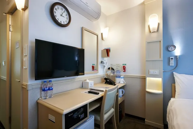 Economy Double Room City View (No Parking)، Toyoko Inn Seoul Yeongdeungpo 6/7