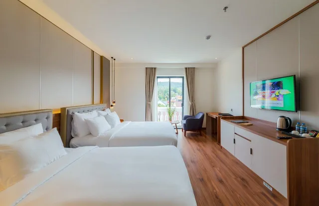 غرفة ديلوكس ثلاثية بإطلالة على الحديقة، The Tahiti Beach Hotel Phu Quoc 2/2