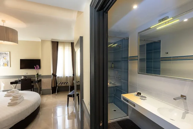 Deluxe, Double Bed, Hotel Castellino Roma 6/8