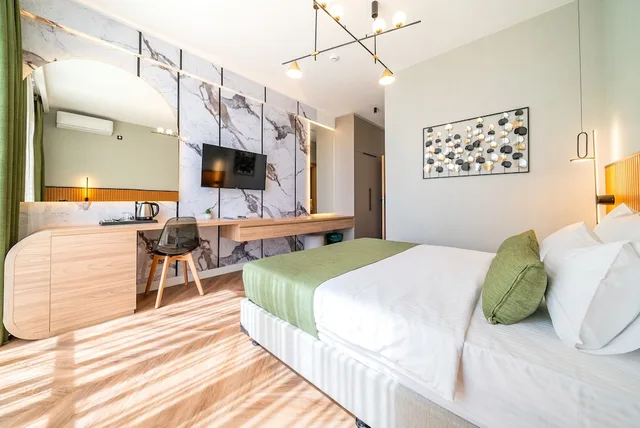 Hotel Aquamarin Budva، بودفا 15/50