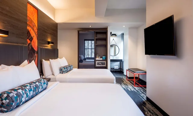 Aloft, Queen Bed، ALOFT PHILADELPHIA DOWNTOWN 2/10