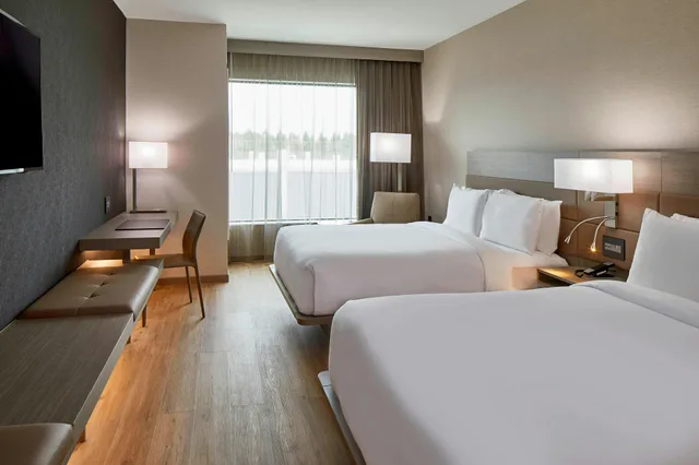 غرفة بسريرين كوين، Ac Hotel By Marriott Cleveland Beachwood 1/3