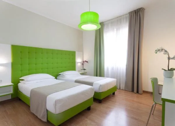 غرفة سوبيريور بسرير مزدوج مع أريكة، Hotel Milano Palmanova 3/6