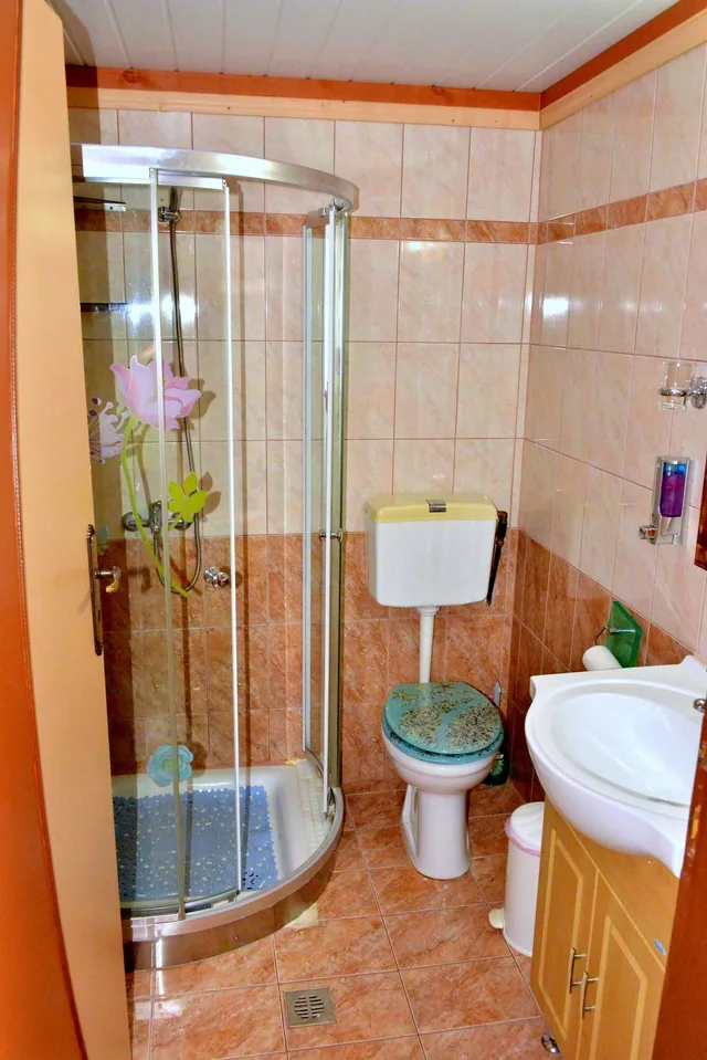 شقة عائلية بسرير مزدوج وسريرين منفصلين بغرفة نوم واحدة، Sun City 4/4