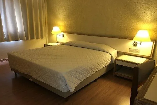 غرفة فاخرة، Duomo Park Hotel 1/3