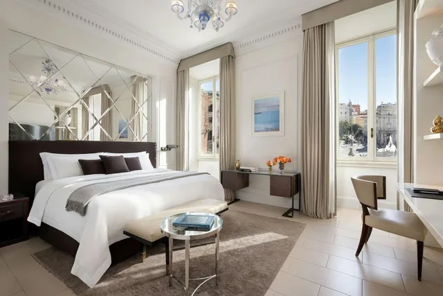 جناح ركني بسرير كينج بإطلالة على المدينة، The St Regis Rome 4/10