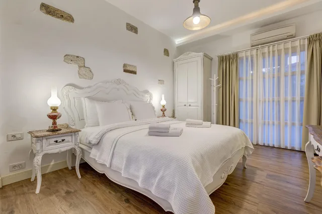 Garden, Junior, King Bed، Kose Konak Butik Hotel 1/2