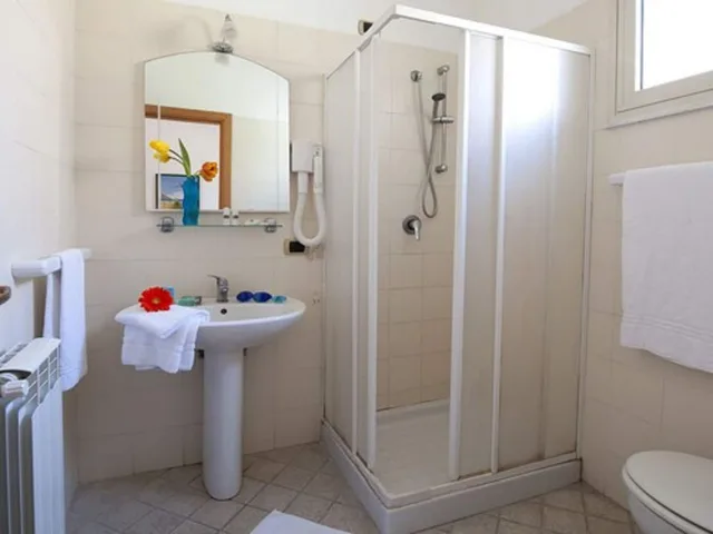 Bungalow, 2 Double Beds, Villaggio Albergo Internazionale La Plaja 2/2