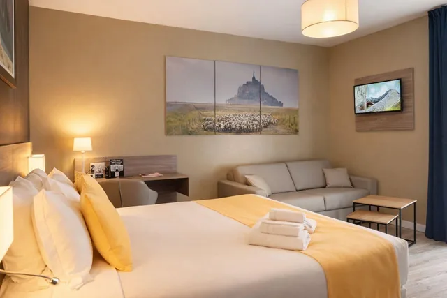 غرفة عائلية، Hotel Les 13 Assiettes 1/4