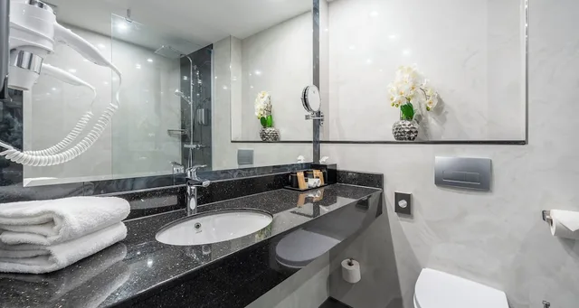 Premium, 2 Double Beds, Lake Side، Plaza Premium Schwerin 4/5