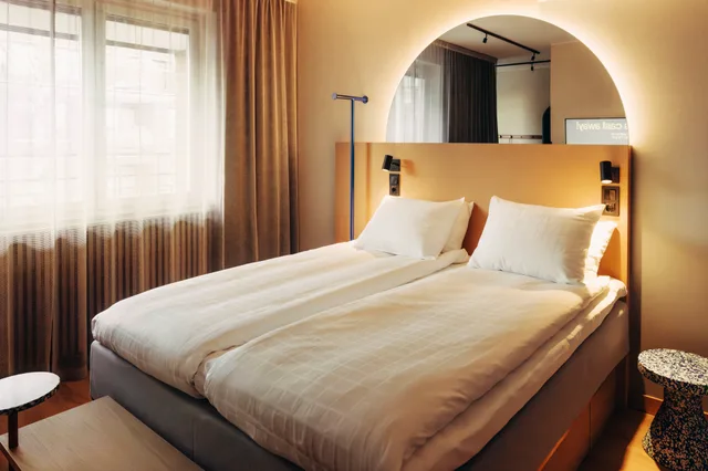 غرفة بسريرين منفصلين وسرير كوين، Comfort Hotel Helsingborg 1/2
