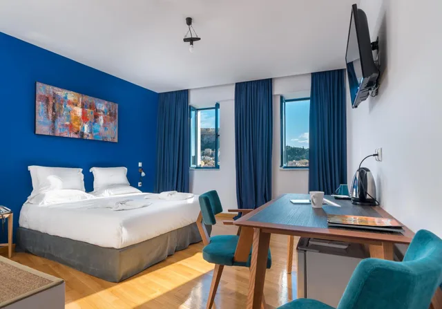 Deluxe, Double Bed, Acropolis View، Lotus Inn 1/10