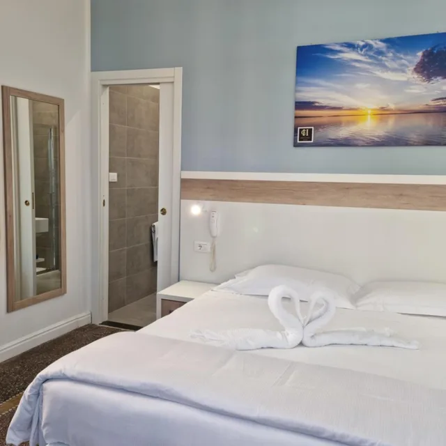 Superior, Double or Twin Bed, Terrace, Hotel Canali, Portofino Coast 5/10