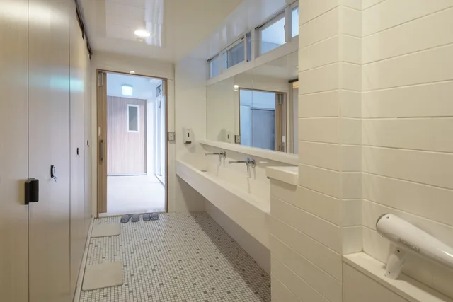 Female Dorm, Female Only, Standard, 3 Beds, Shared Bathroom، Flip Flop Hostel 7/9