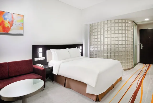 غرفة قياسية بسرير كينج للمدخنين، Holiday Inn Express Chengdu Gulou 4/6