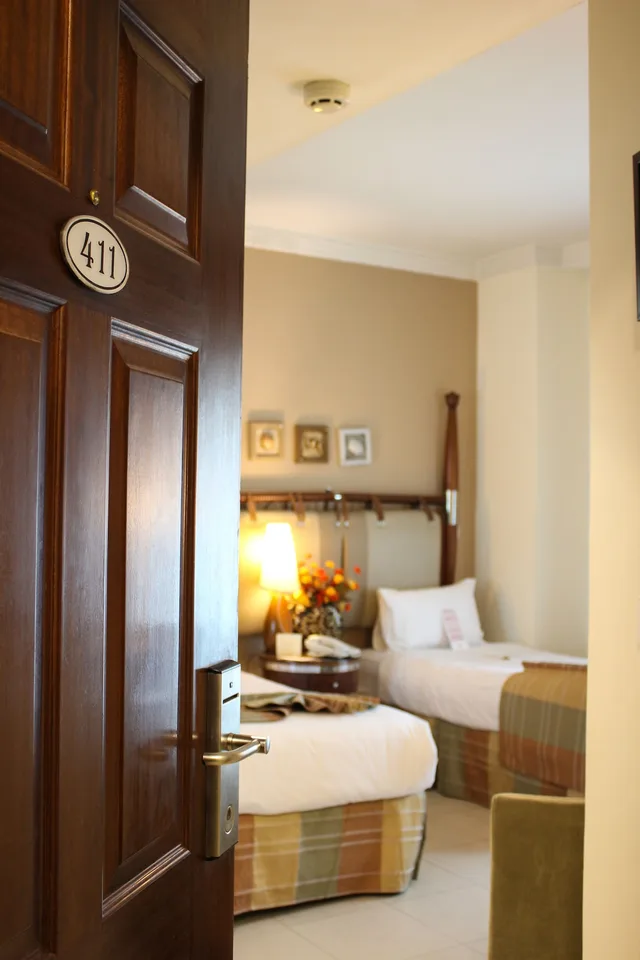 غرفة قياسية بسرير كينج، RETAJ HOTEL 5/10