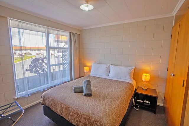 شقة عائلية بسريرين كوين بإطلالة على الجبل بشرفة بغرفتي نوم، Kaikoura Motor Inn 1/2