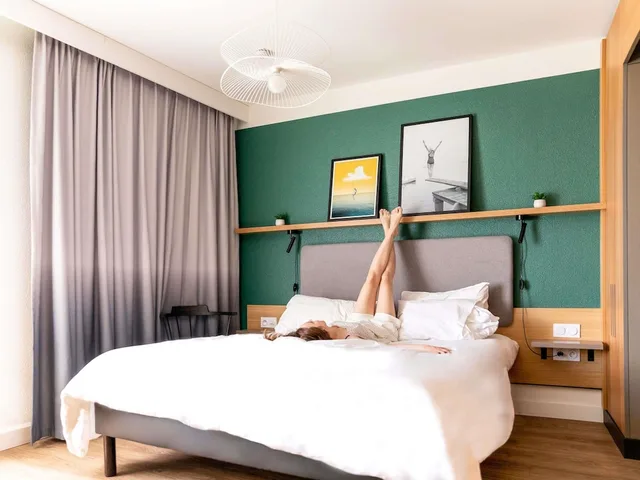 استوديو بسرير مزدوج وسريرين منفصلين بشرفة، Aparthotel Adagio Annecy Centre 1/9