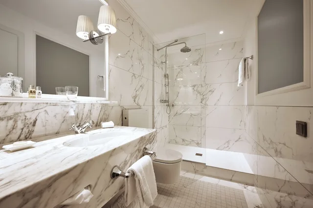 Junior Suite, Deluxe, Double Bed, Victoria Jungfrau Grand Hotel And Spa 2/3