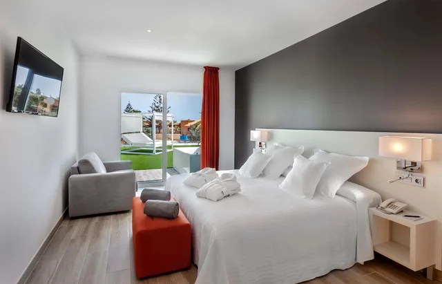 غرفة ديلوكس بجاكوزي، BARCELO CORRALEJO SANDS 1/3