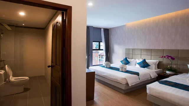 Family, 1 Queen and 1 Single Bed, Orussey One Boutique 1/4