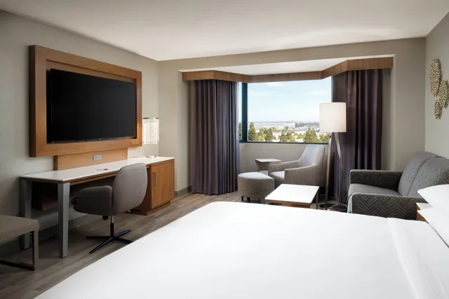 جناح رئاسي بسرير كينج، SACRAMENTO MARRIOTT RANCHO CORDOVA 7/10