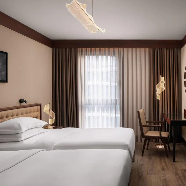 غرفة ديلوكس بسرير فردي، Sheraton Istanbul City Center 1/3