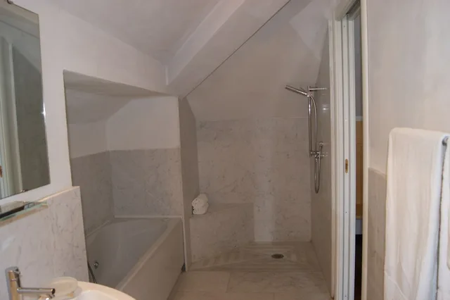 جناح بسرير كينج، Locanda Dell Angelo 3/3