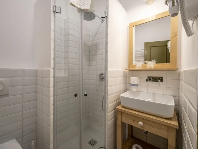 1 Bedroom, Apartment, Queen and Twin Beds, Apartment House Berghi Ii 10/10