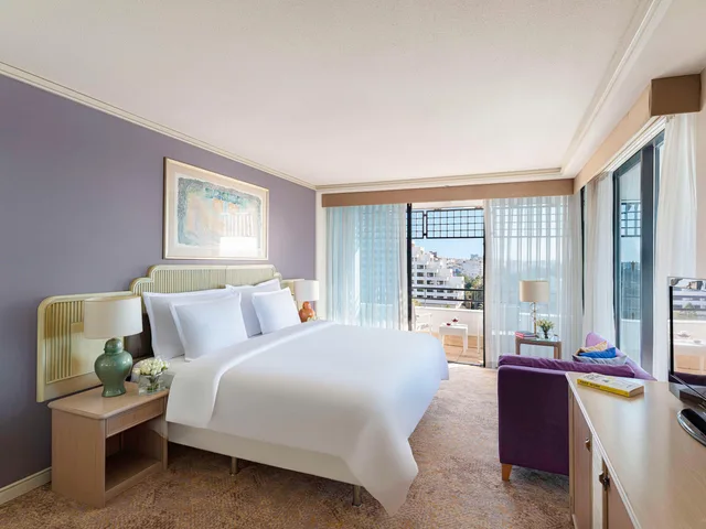 Deluxe, King Bed, City View, Rixos Downtown Antalya 3/5