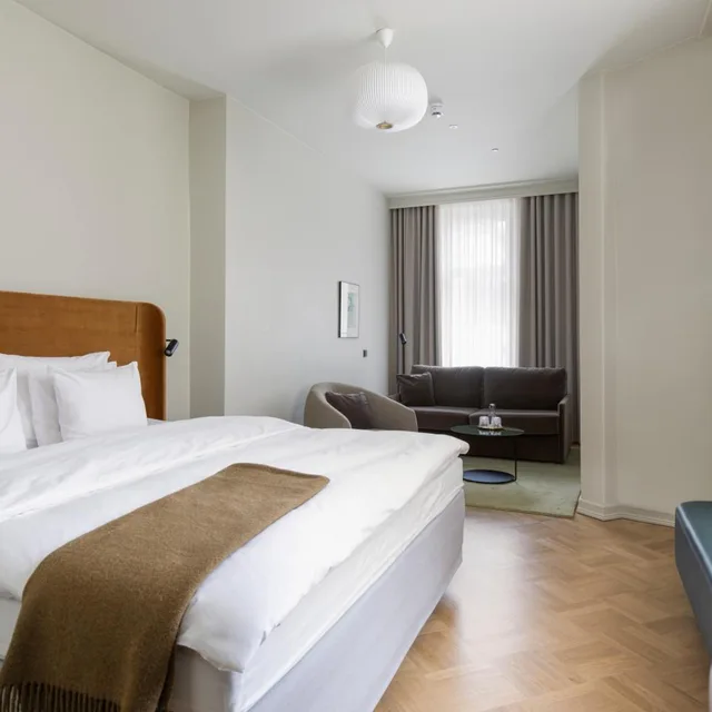 غرفة ديلوكس بسرير كوين، Solo Sokos Hotel Torni Helsinki 8/10
